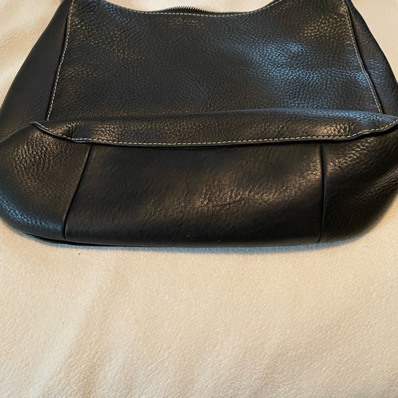 Coach - Picture 4 of 4